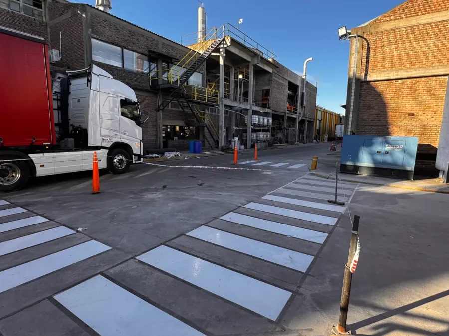 Demarcación vial y peatonal general de la planta — Zárate, foto 2